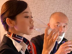 BOBB-336 J CUP Siêu ngực khủng Emi Tachibana's Sexy Salon Emi Tachibana